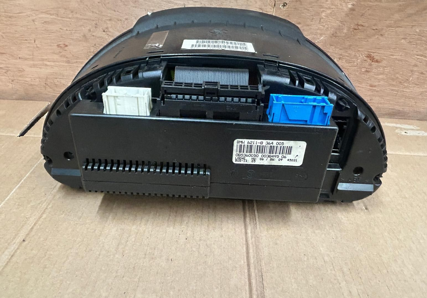 Genuine BMW 7 Series E38 Speedometer & Module | 62118364005 62118375093