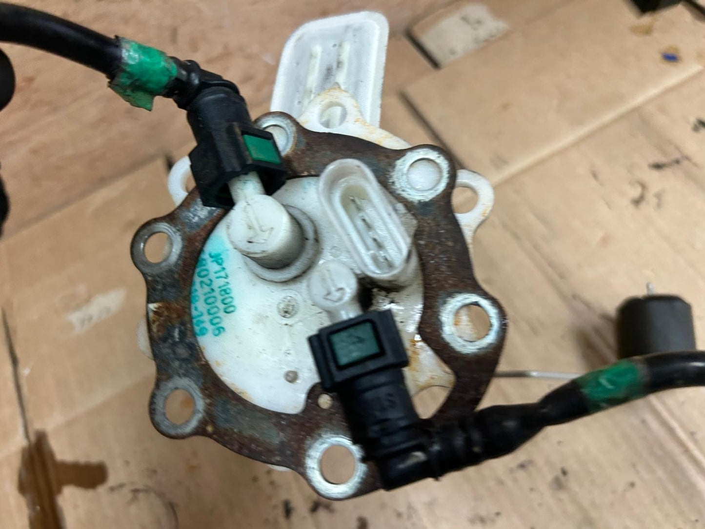 2019 KTM Duke 125 Fuel Pump | JP171800 0580210006