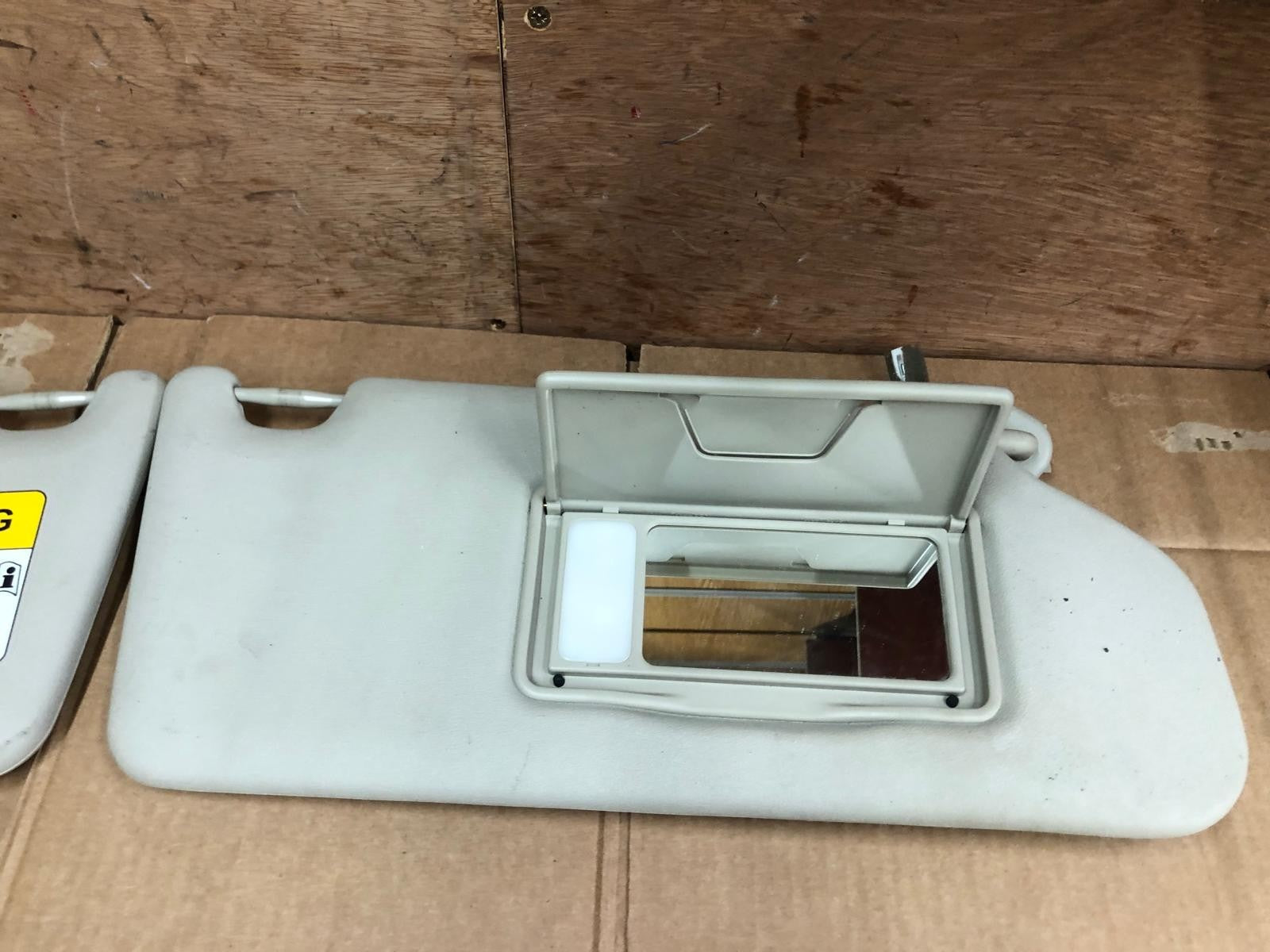2014 Mitsubishi Outlander GX 4h PHEV Front and Left Sun Visors