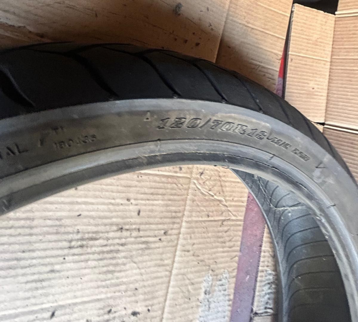 Dunlop D220F ST Motorcycle Tyre 120/70/18