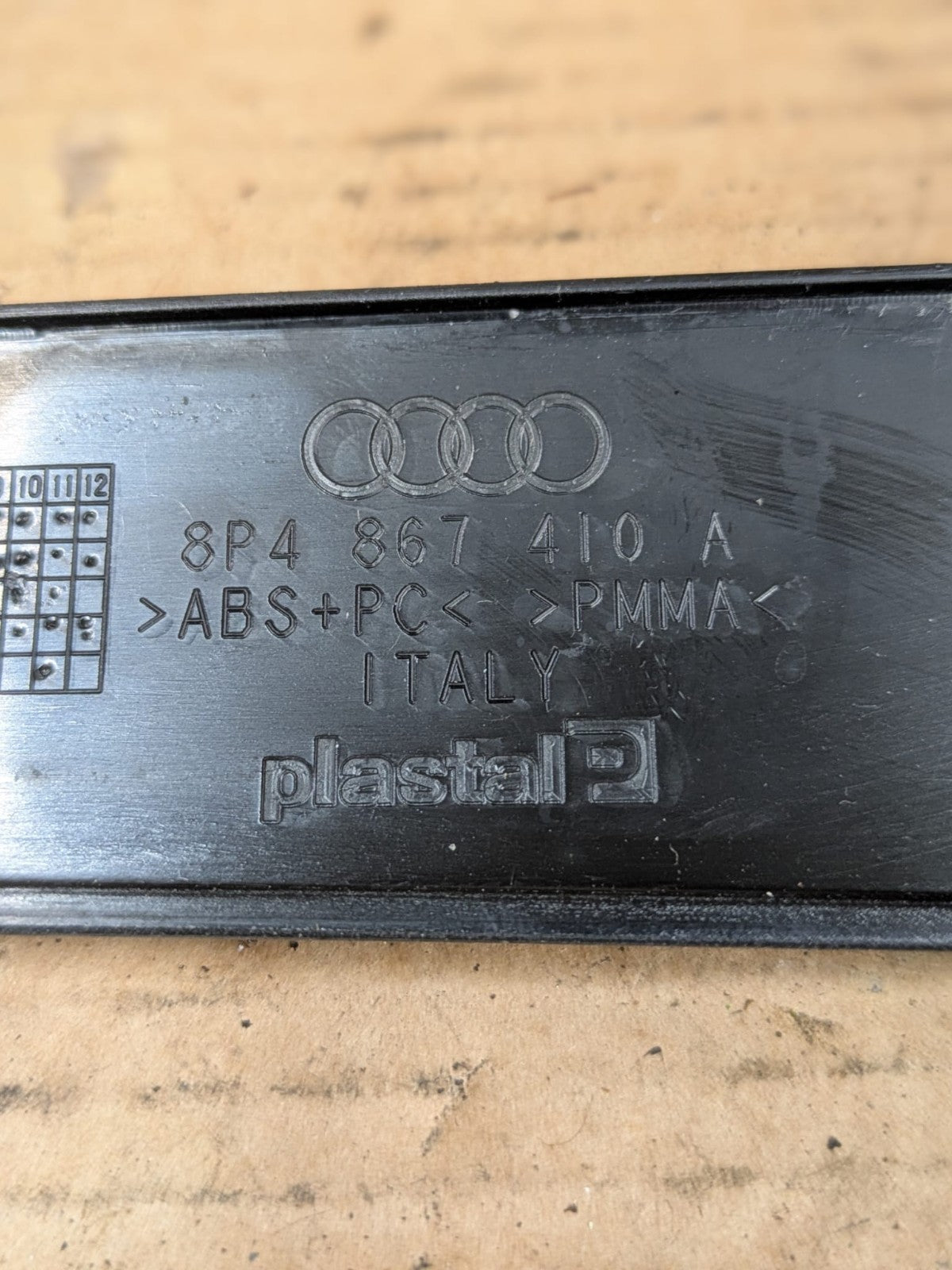 2011 Audi A3 S Line Front Right Driver Side Door Trim | 8P4867410