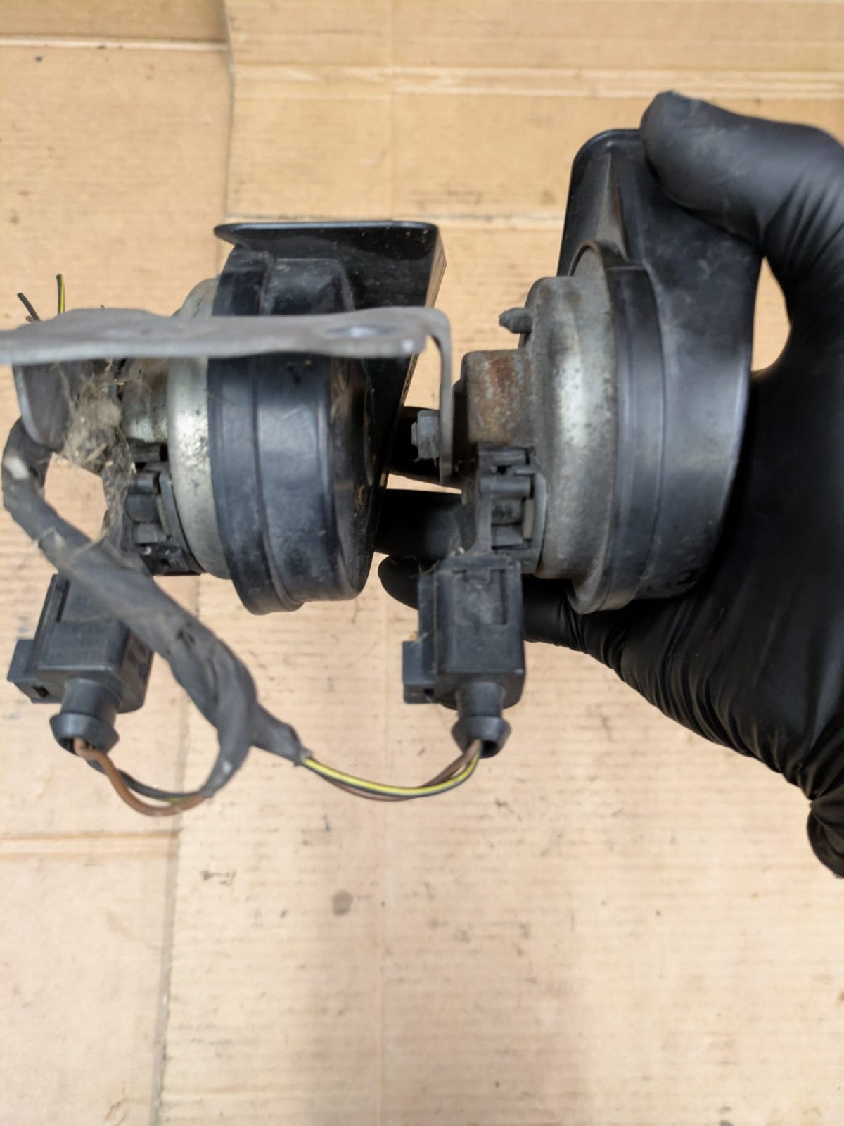 2011 Audi A3 S Line Dual Tone Horn | 8P0951223C 8P0951221C