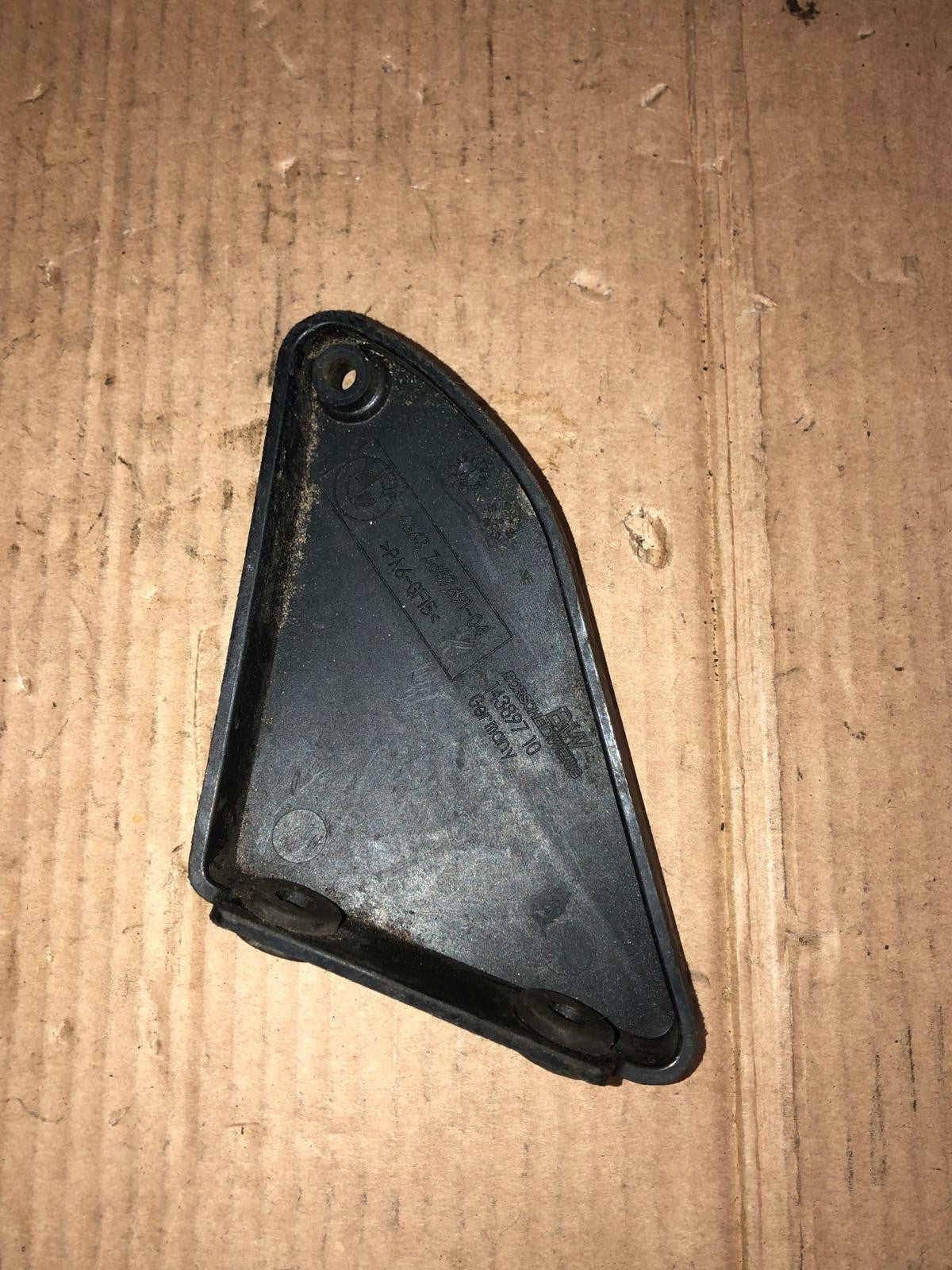 2008 - 2013 BMW F800gs Left Side Trim Panel | 46637687691-04