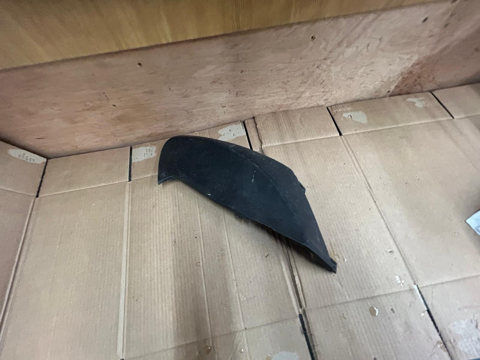 2006 - 2015 Piaggio Fly 125 / Derbi Boulevard Lower Right Side Panel | 621991