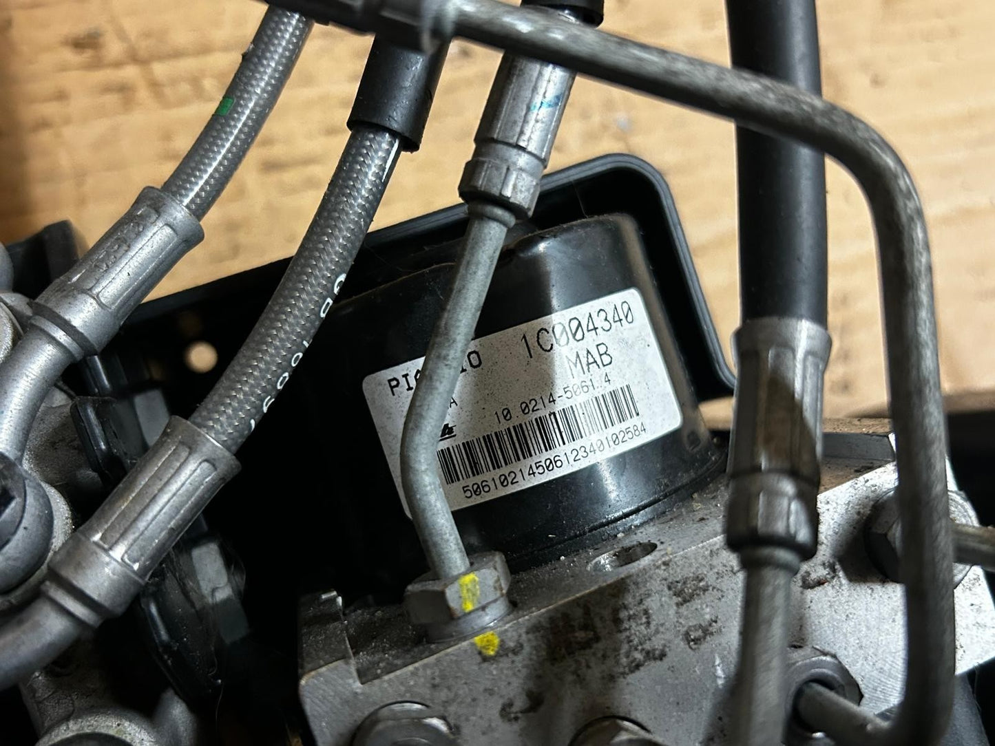 2019 - 2022 Piaggio MP3 500 ABS Pump | 1002145064