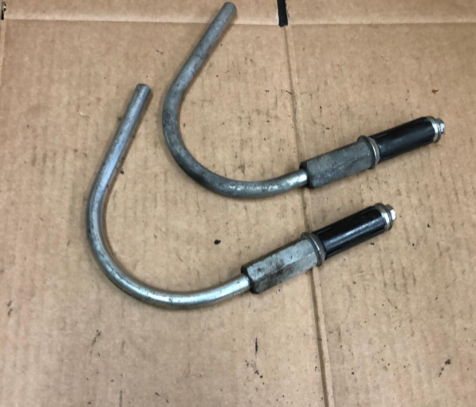 Vespa GTS / LX / ET Windscreen Short Mount Brackets