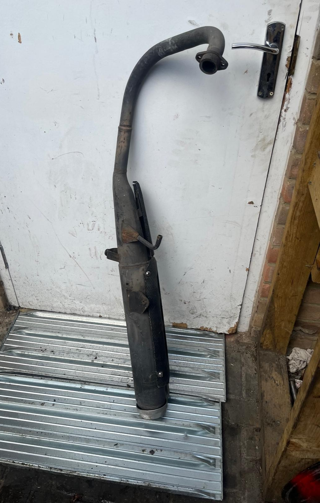 Yamaha YS 125 Exhaust