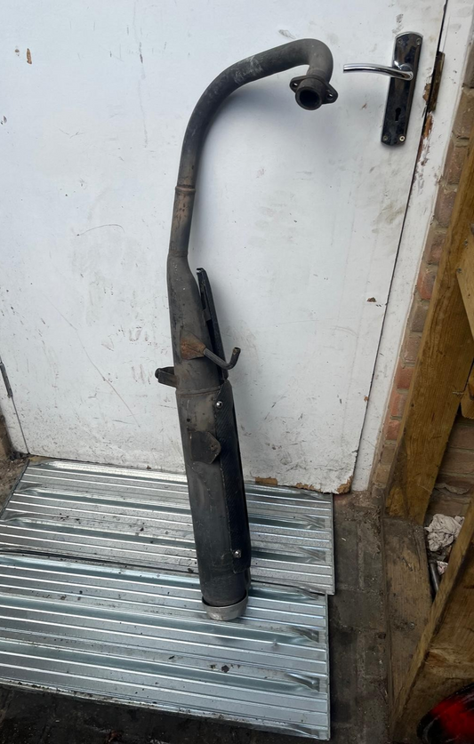 Yamaha YS 125 Exhaust