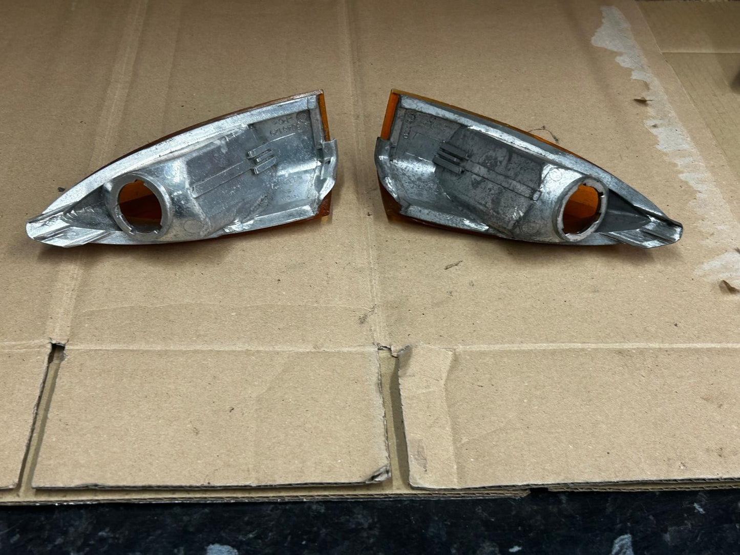 Piaggio Fly 50 Rear Left & Right Indicator Pair | 3048129