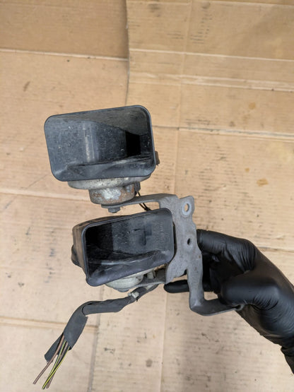 2011 Audi A3 S Line Dual Tone Horn | 8P0951223C 8P0951221C