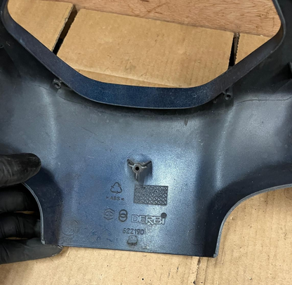 Piaggio Vespa LX 125  Handlebar Cover | 622190