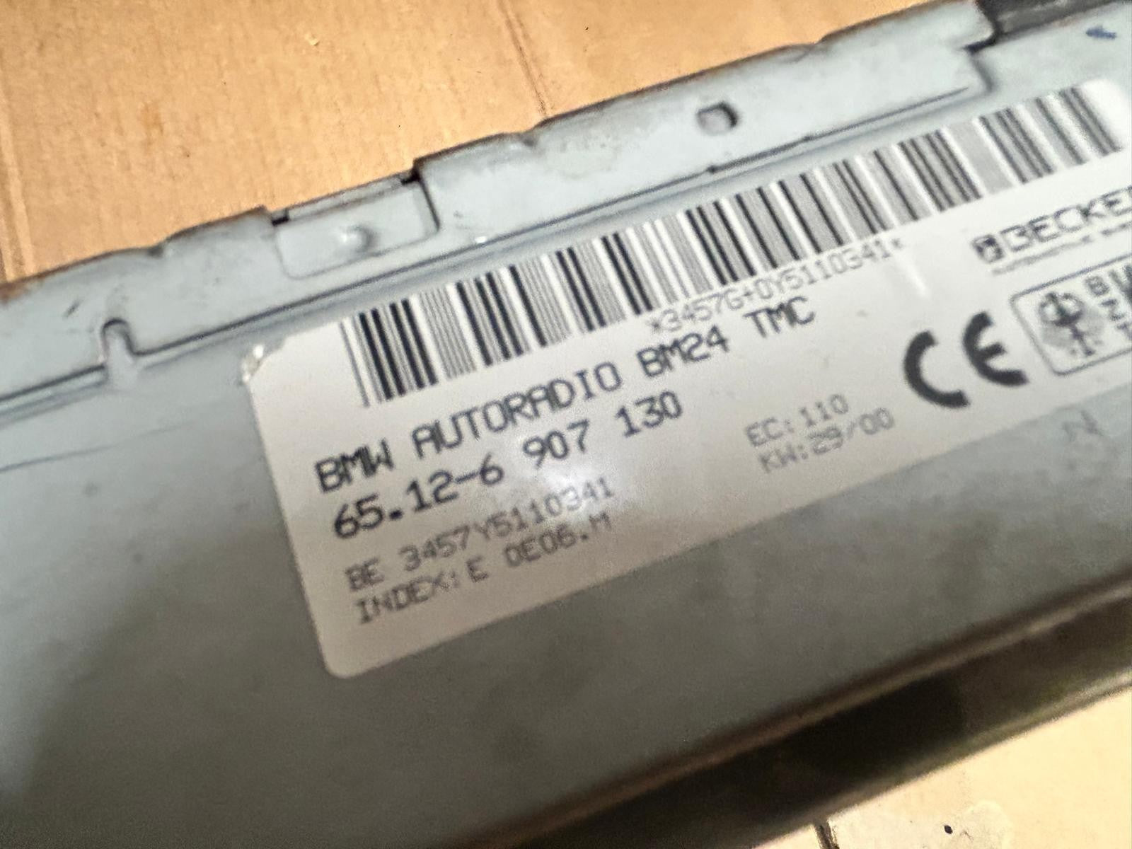 Genuine BMW 7 Series E38 AutoRadio BM24 TMC Player | 65126907130