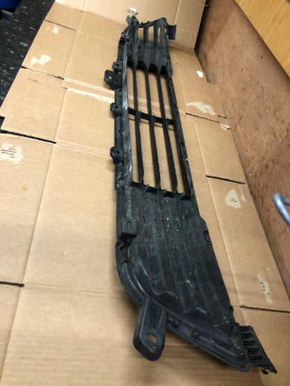 2014 Mitsubishi Outlander GX 4h PHEV Front Bumper Lower Grille | 6402A233