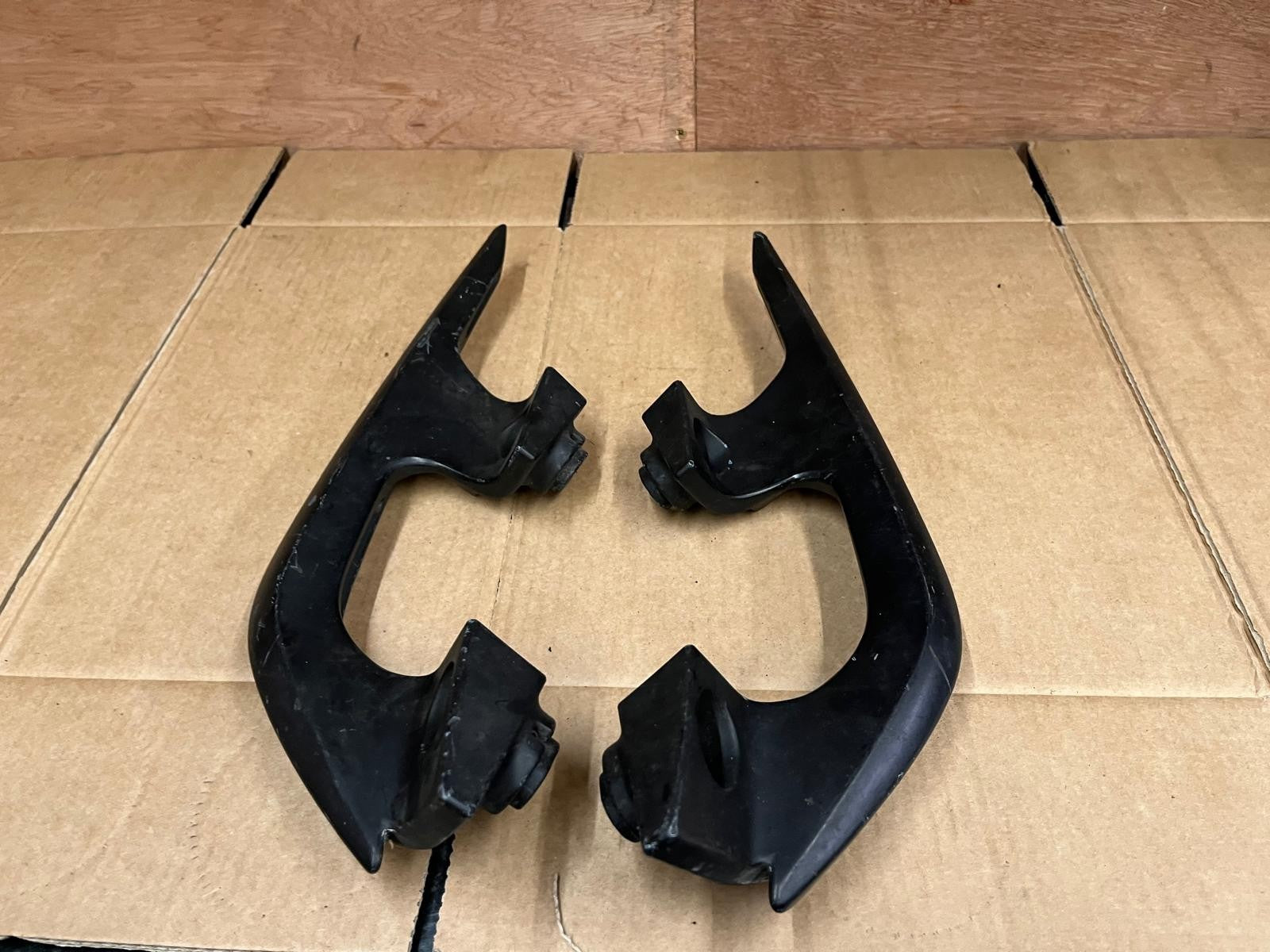 2009 - 2013 Yamaha Xmax 125/250 Driver & Passenger Grip | 37P-F474W-00