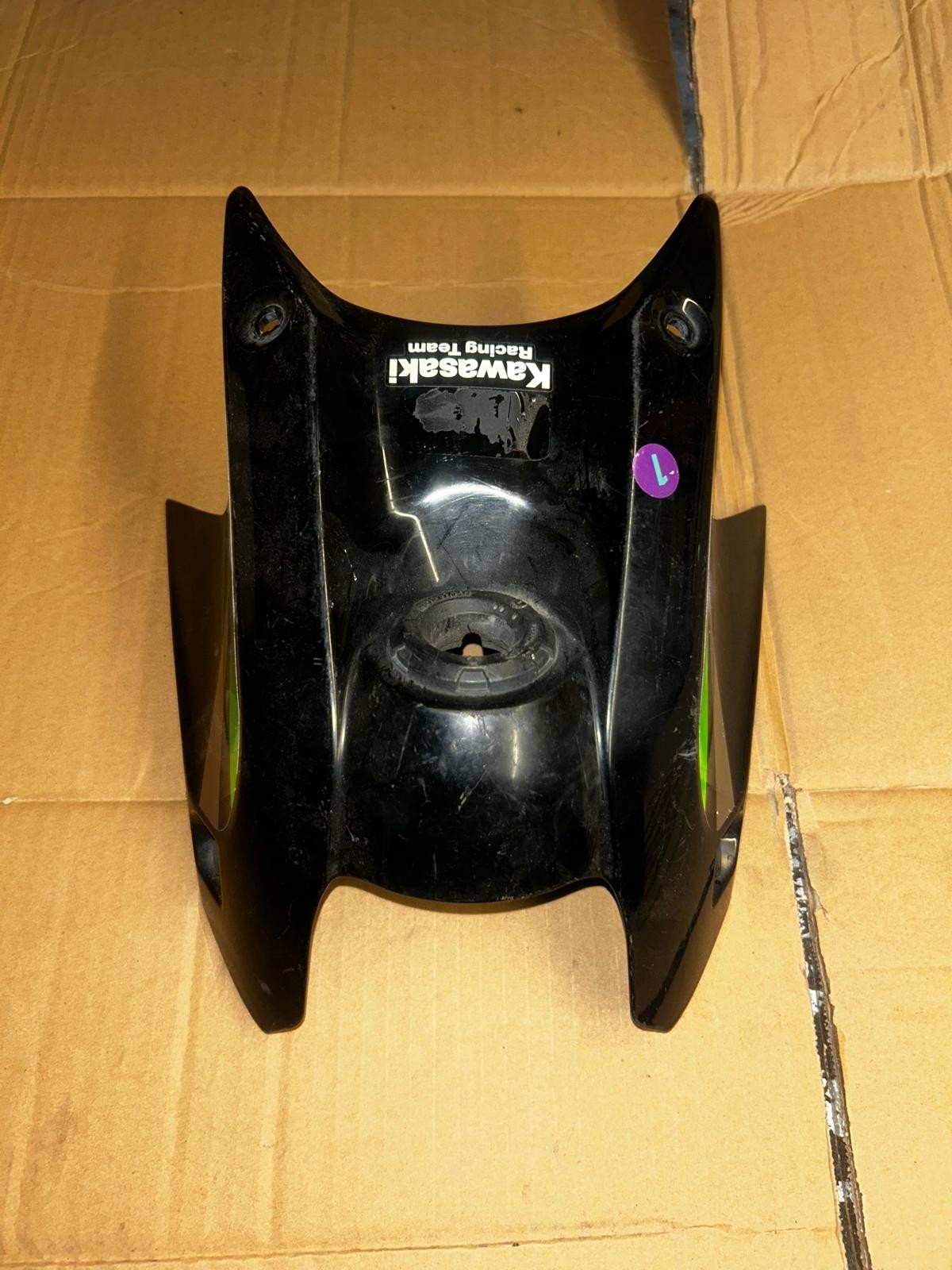 2017 Kawaksaki Ninja 650 Fuel Tank Cover | 14093-0483