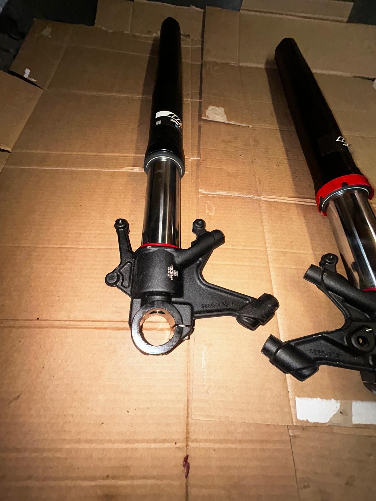 2020 - 2021 KTM Super Duke R Front Fork Legs | 14188T2201