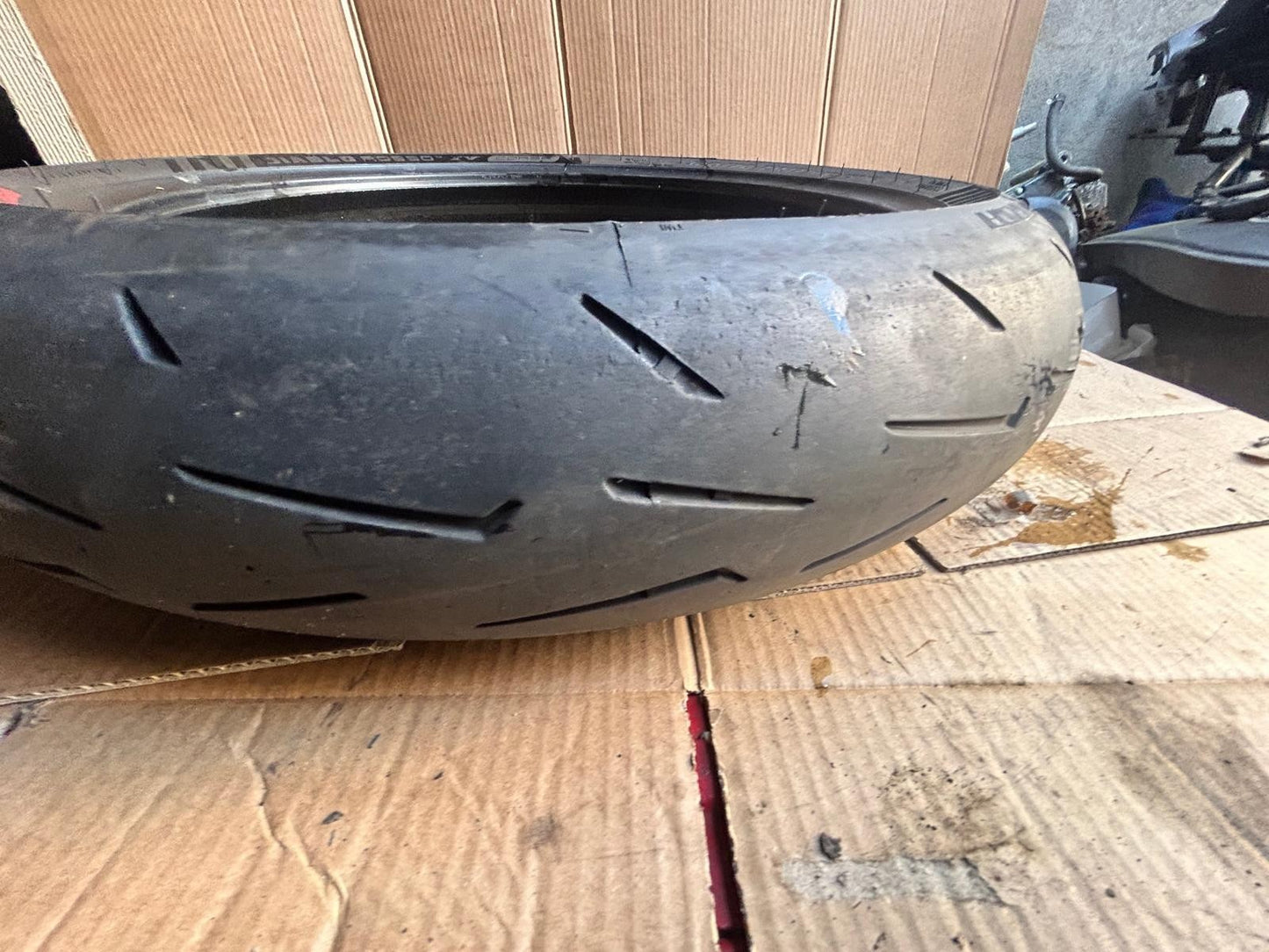 Pirelli Diablo Rosso 4 Corsa Tyre 120/70/17
