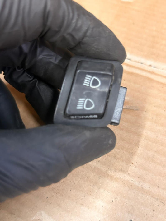 OEM 2019 Honda SH 300 Hi/Low Light Button Switch