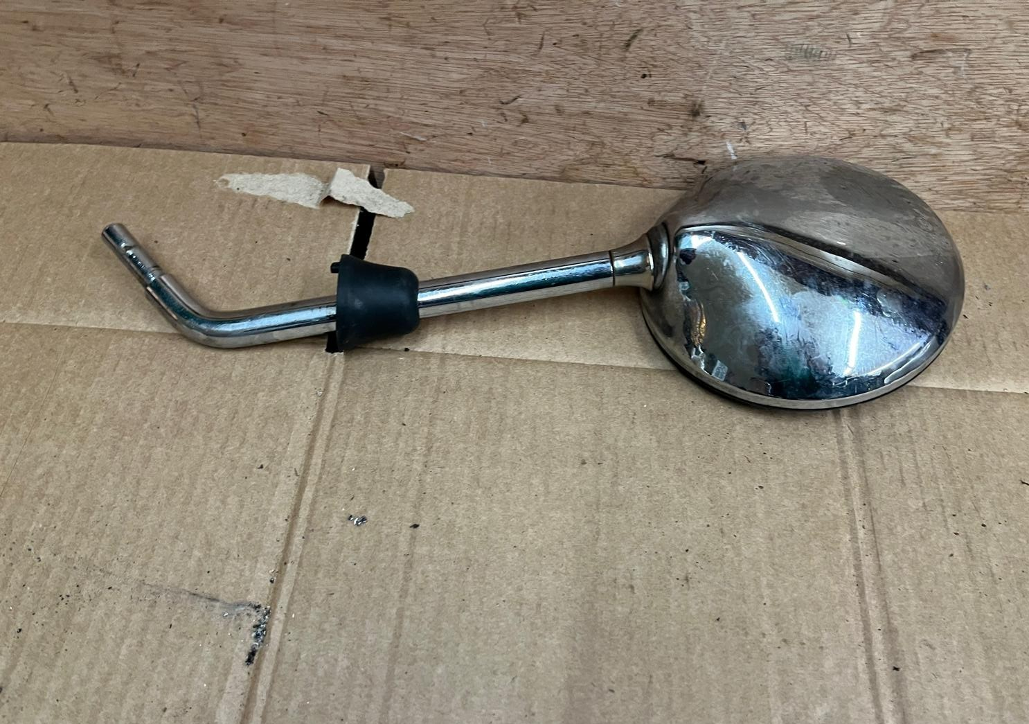 Vespa LX 125 Right Side Mirror | 001036