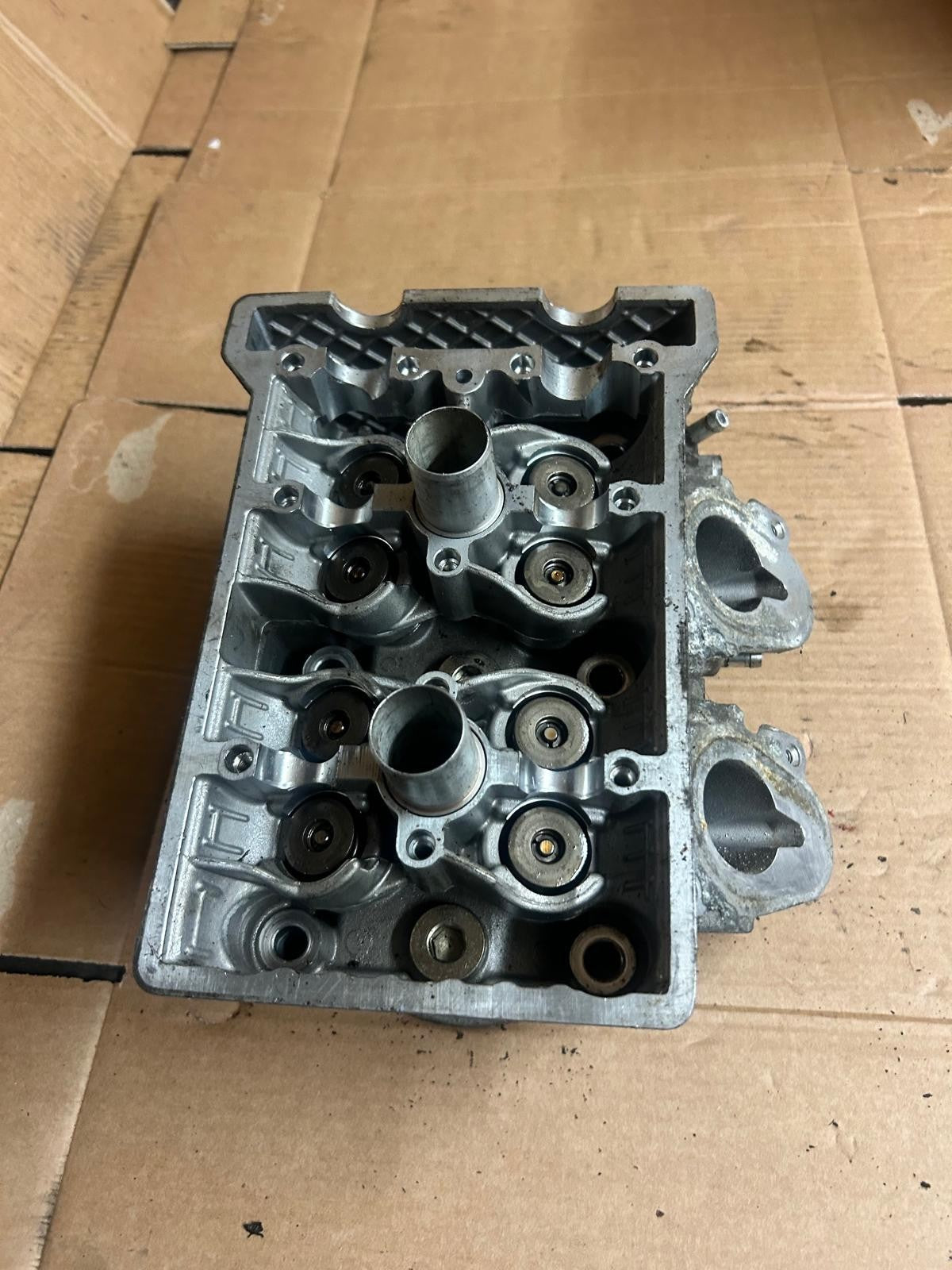 BMW C650GT Cylinder Head | 7729534 16443610