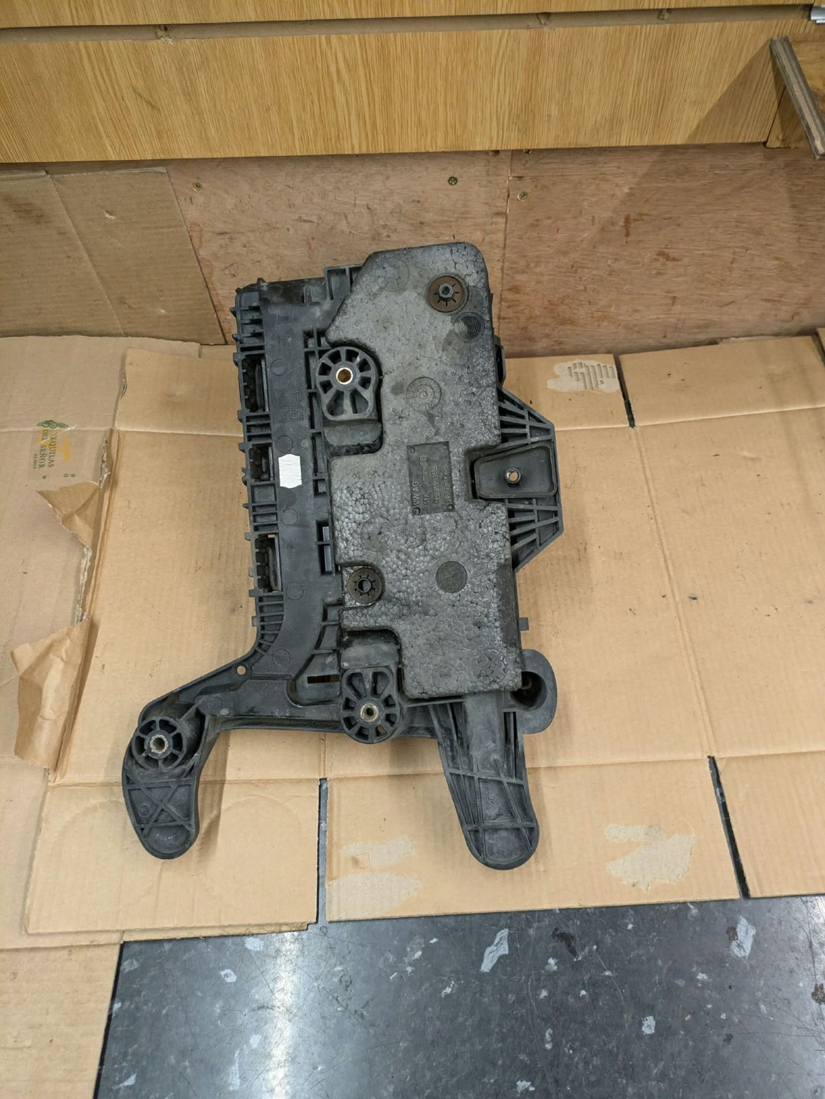 2011 Audi A3 S Line Battery Tray Housing | 1K0915325B
