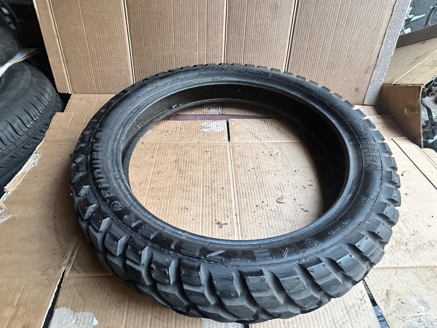Metzeler Enduro 3 Sahara Motorcycle Tyre 120/80/18