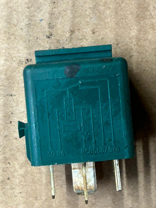 Genuine BMW 7 Series E38 Relay Green | 61368350566