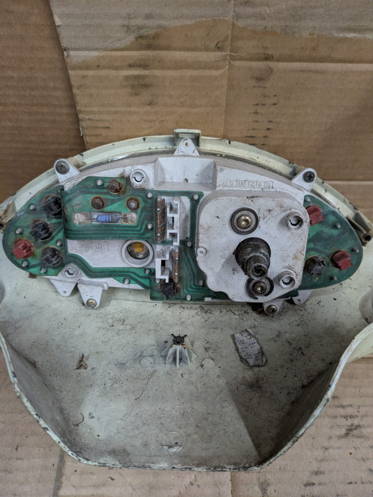 2001 Vespa ET4 Cento 125 Speedometer Instrument Cluster | 29,828 Miles