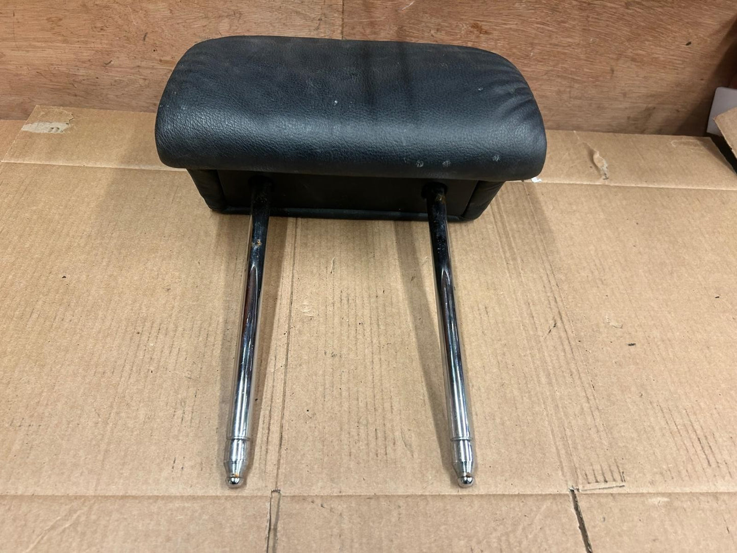 Genuine BMW 7 Series E38 Front Headrest | Black