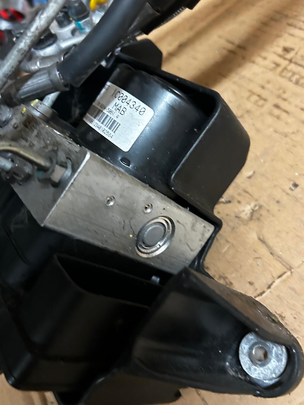 2019 - 2022 Piaggio MP3 500 ABS Pump | 1002145064