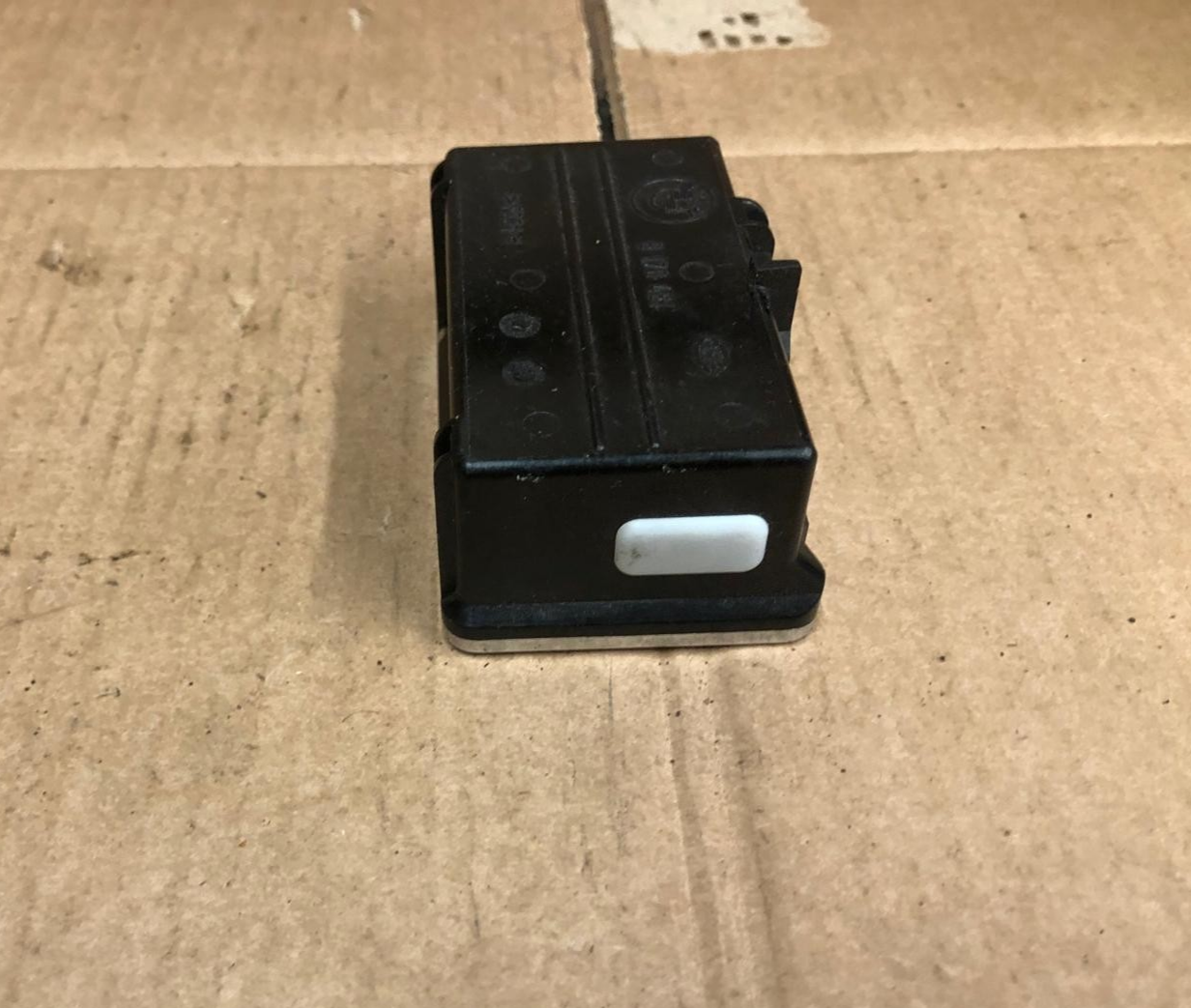 Genuine BMW 7 Series E38 Ashtray Insert | 8170481