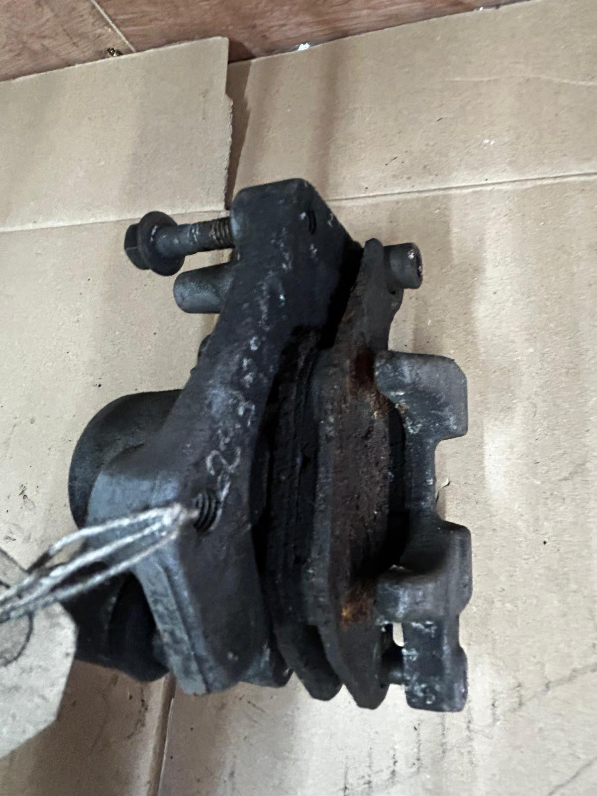2014 - 2016 Yamaha MW 125 Tricity Rear Brake Caliper