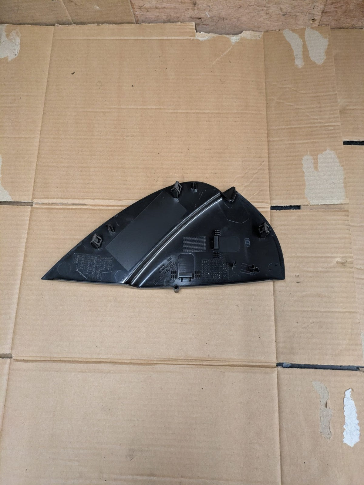 2011 Audi A3 S Line Left Passenger Side Dashboard End Panel | 8P0857085