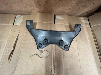 1998-1999 Suzuki AN250/400 Burgman Pillion Rider Front Handle Cover | 46215-14F5