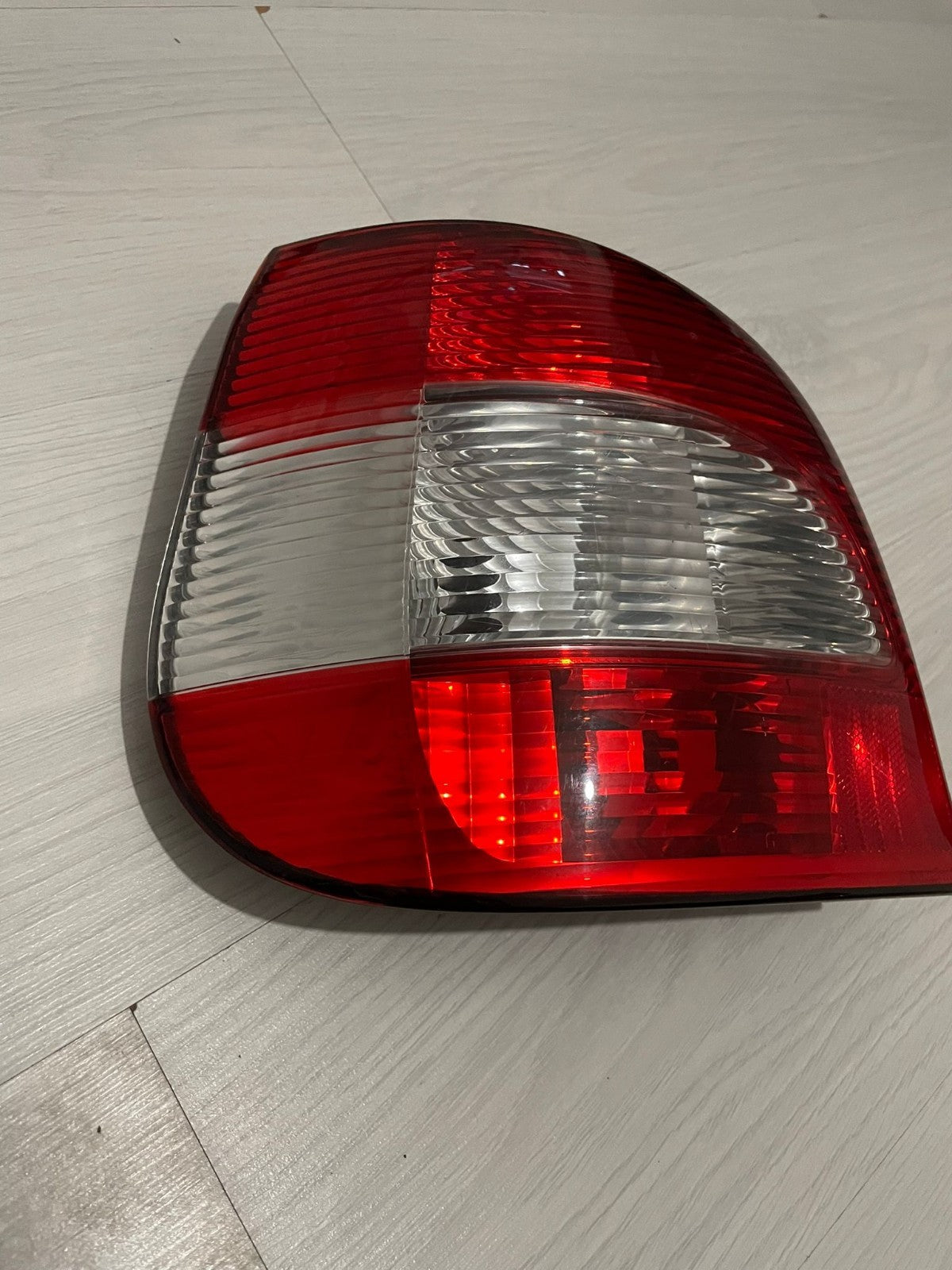 1999 - 2003 Renault Scenic Rear Left Tail Light | 087562