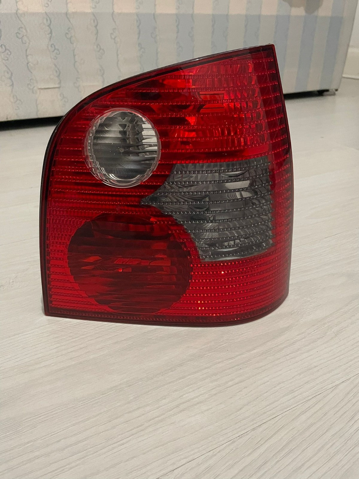 2002 - 2009 Volkswagen Polo MK4 Right Rear Tail Light | Yorka 62409