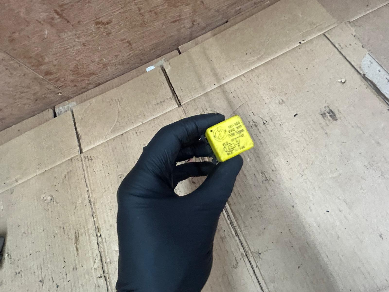 2011 - 2016 Aprilia SR Max 300 Relay with Connector | B3652111