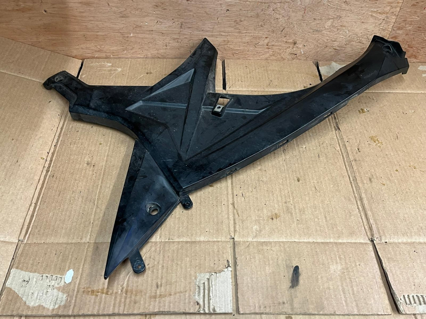 2018 Suzuki GSXR 125 R RX GSXS 125 MLX Front Right Frame Cover | 47111-23K0
