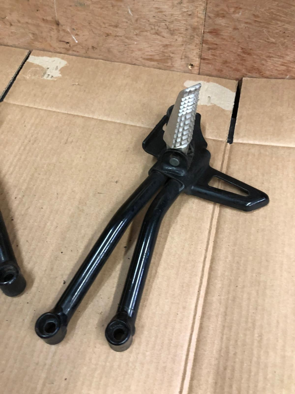 2019 Suzuki GSXR 125 Passenger Footpegs
