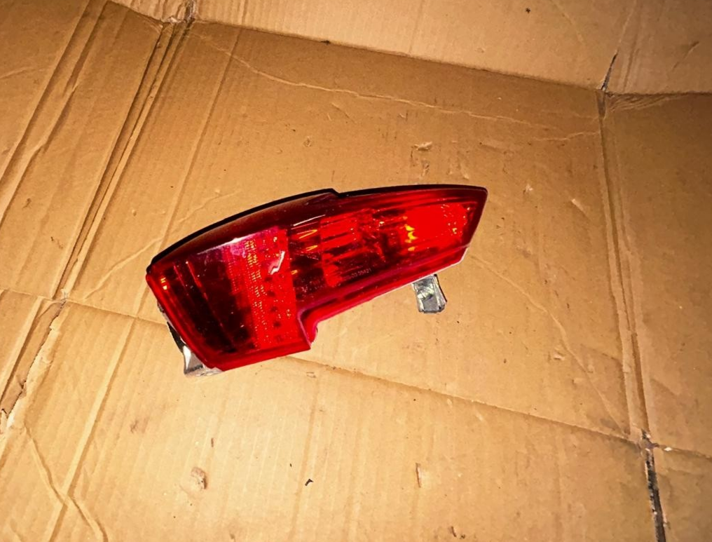 2021 - 2024 Piaggio MP3 300 Right Side Tail Light