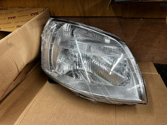 2002 - 2008 Citroen Berlingo Right Side Head Lamp | 20-B003-05-2B (Valeo 043781)