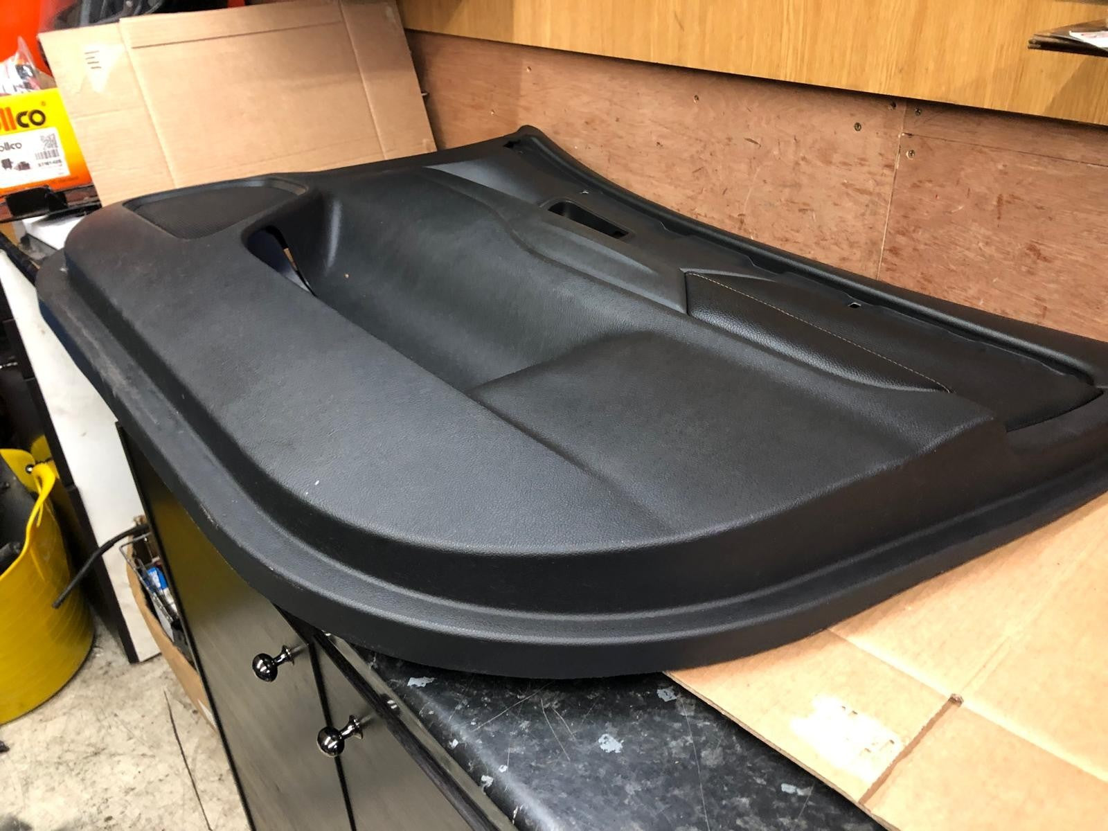 2014 Mitsubishi Outlander GX 4h PHEV Front Right Door Card | 7221B924XC