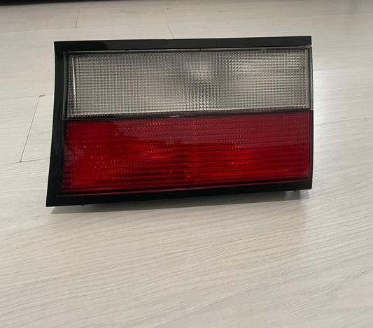 1997 - 2001 Citroen Xantia Replacement Right Tail Light | 29100212