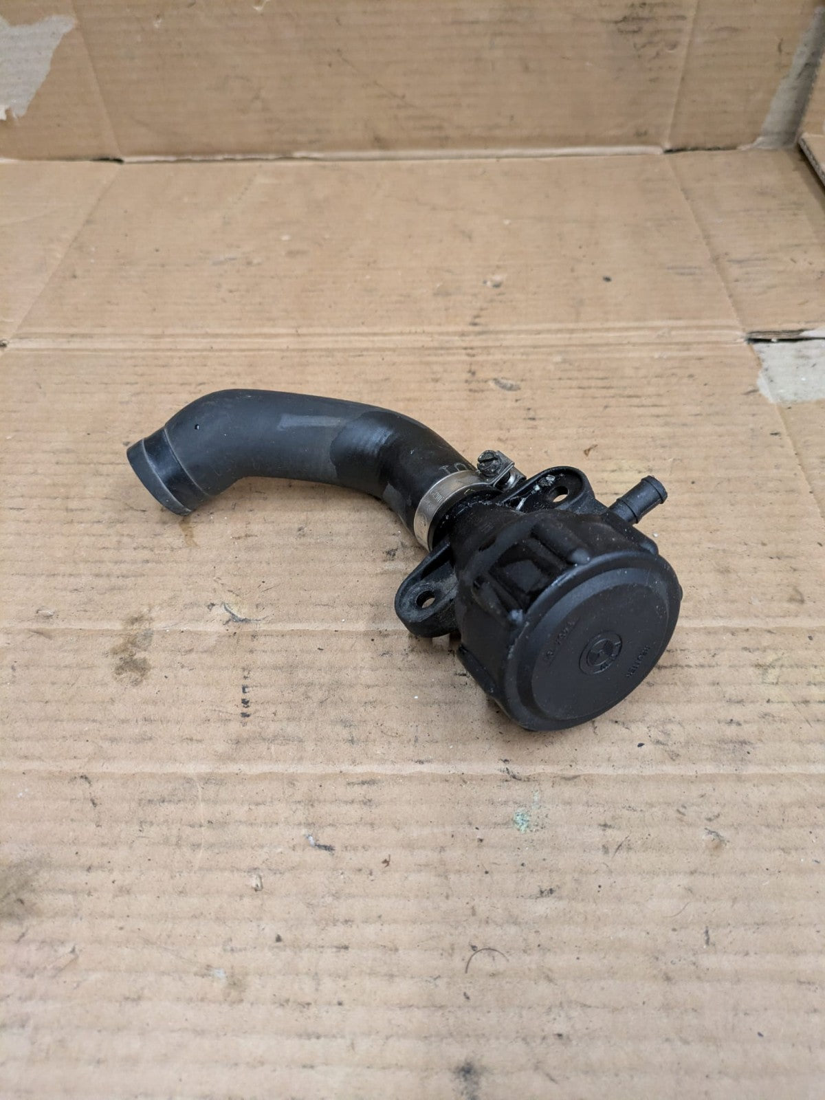 1990 BMW K100 LT Radiator Coolant Cap | 1460313 1464191