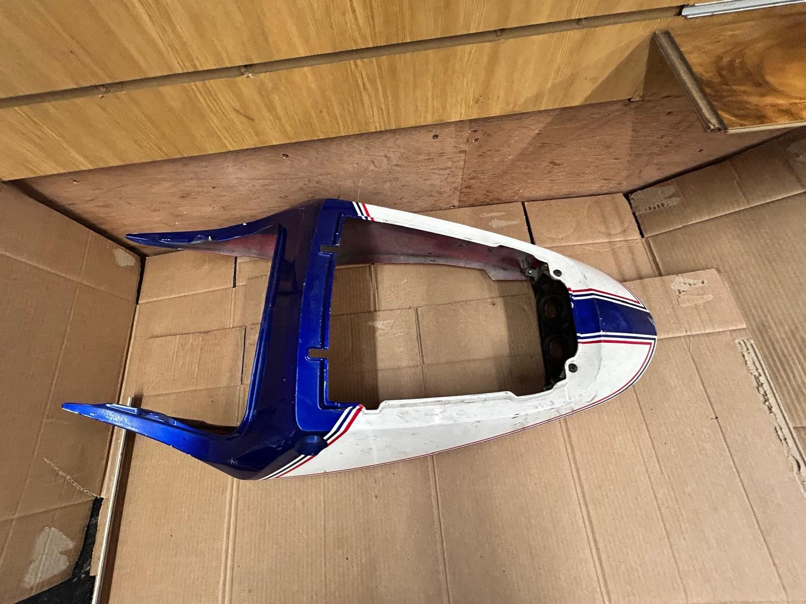 Honda CBR 900 Fireblade / CBR929RR Rear Tail Fairing | 77211-MCJA-0000