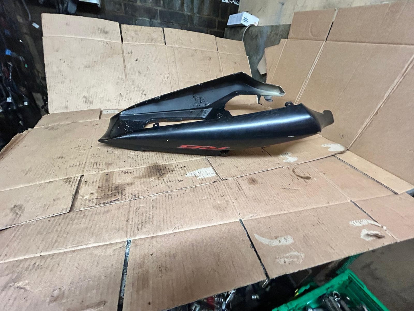 Yamaha YZF-R6 Black Rear Tail Fairing