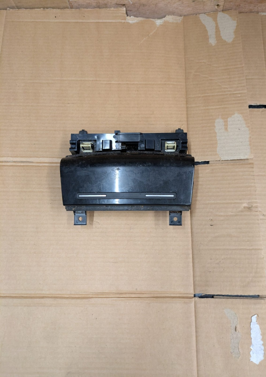 2011 Audi A3 S Line Ashtray | 8P0857951