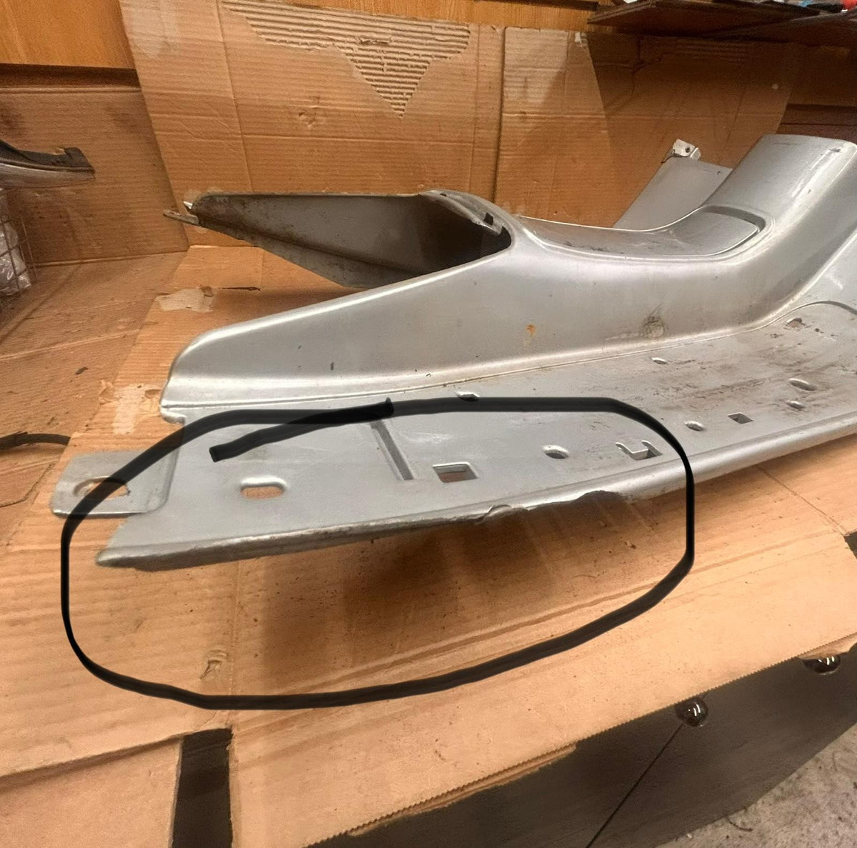 2001 Vespa ET4 Cento 125 Footrest Board Floorboard Panel