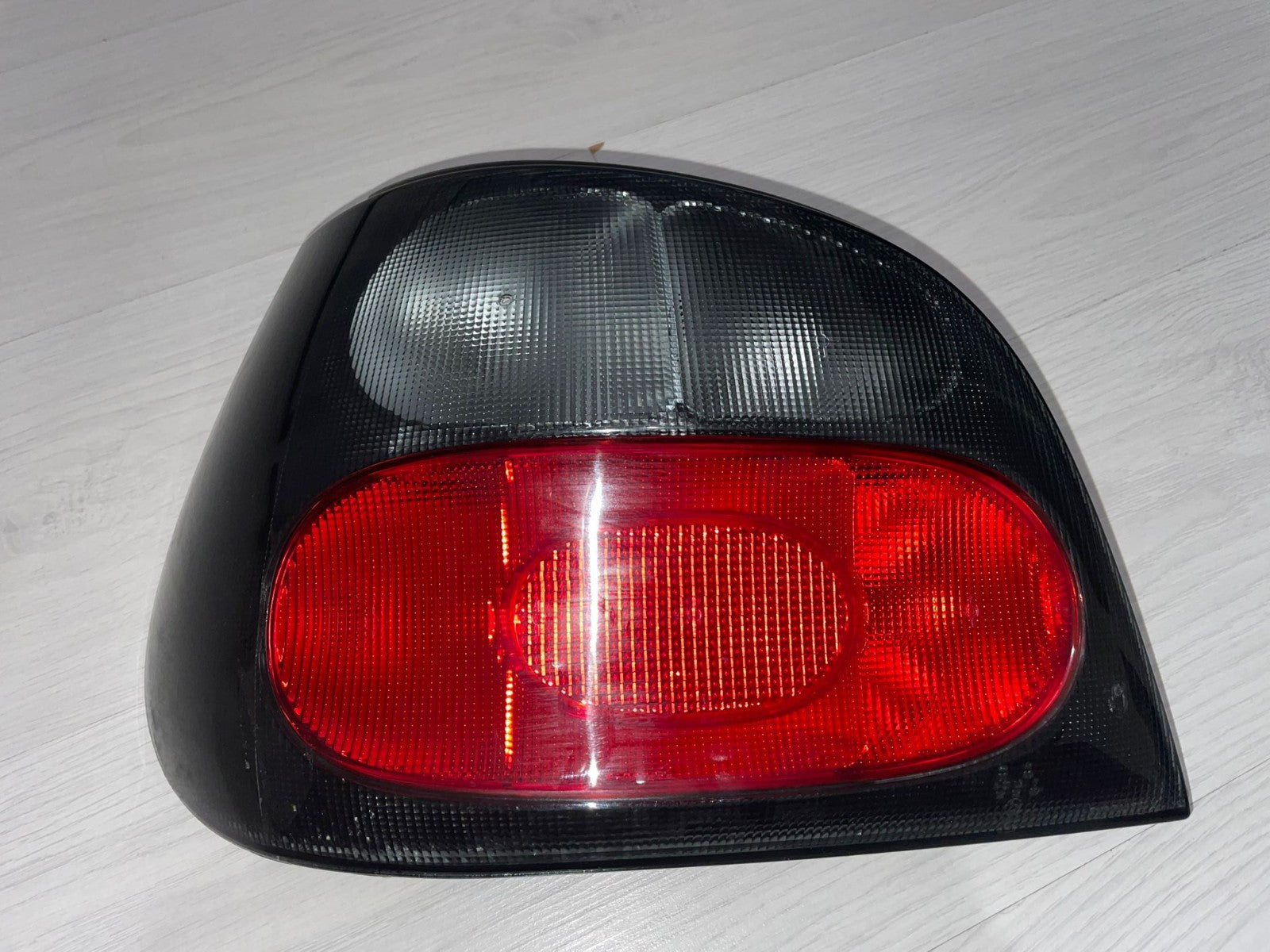 1995 - 1999 First Generation Renault Megane Rear Left Tail Light | 0319376243-71