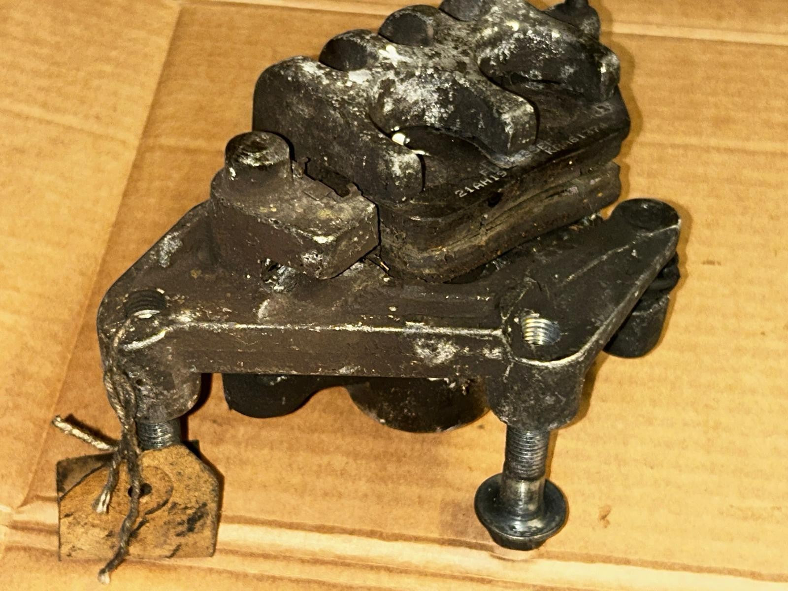 2008 Yamaha Xmax Front Brake Caliper
